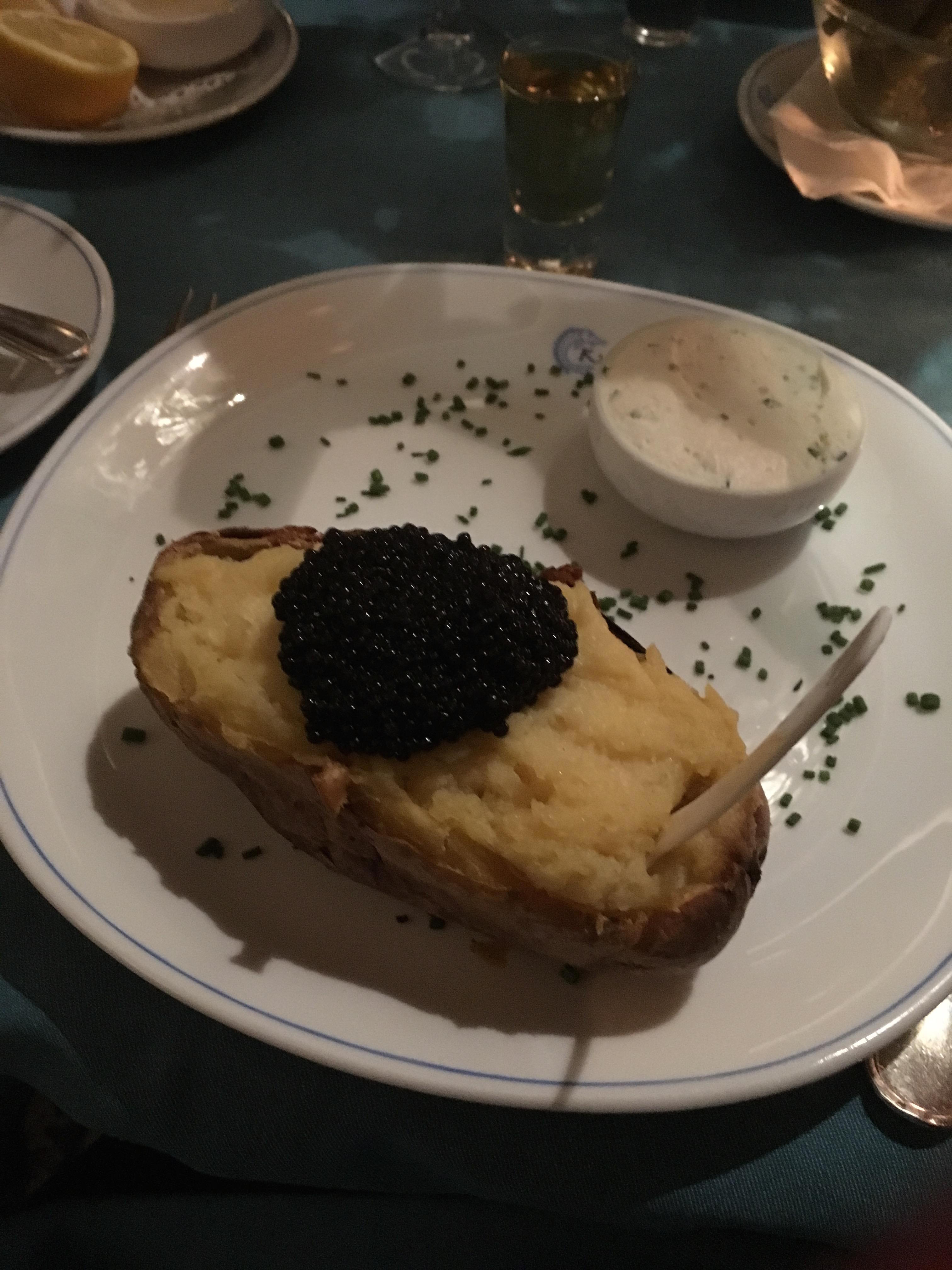 caviar kaspia baked potato